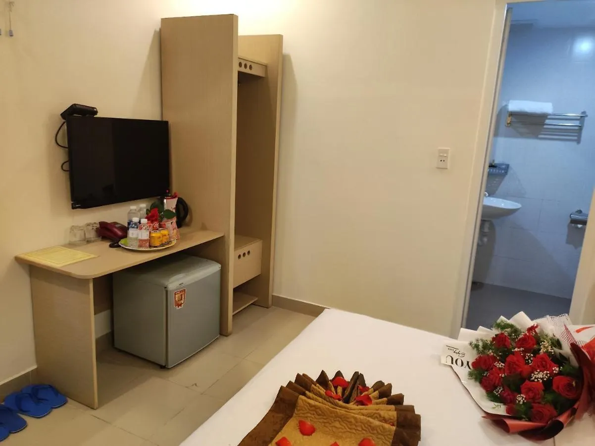 Huong Tra Hotel Apartment 岘港