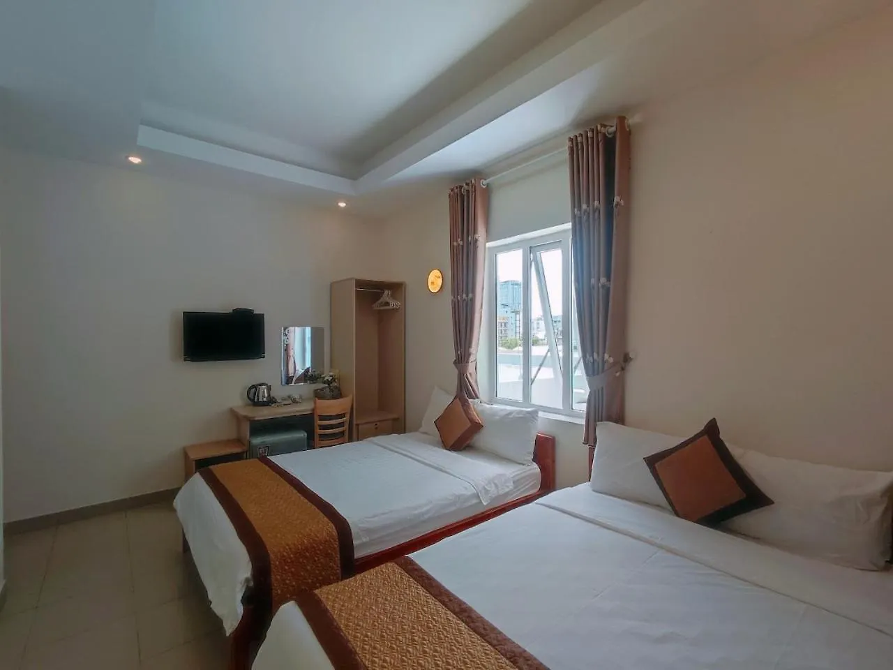 Huong Tra Hotel Apartment 岘港